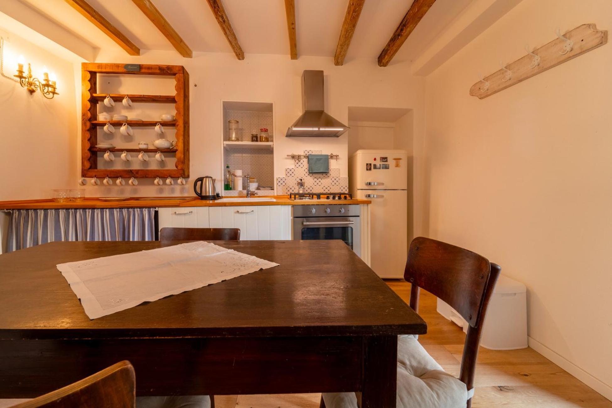 Apartment Loving Loppia By Wonderful Italy *